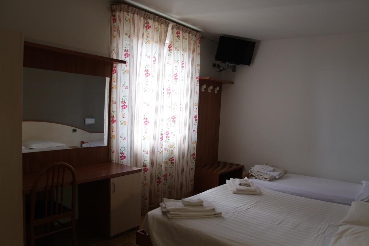 Albergo Da Benedetta Ветралла Экстерьер фото