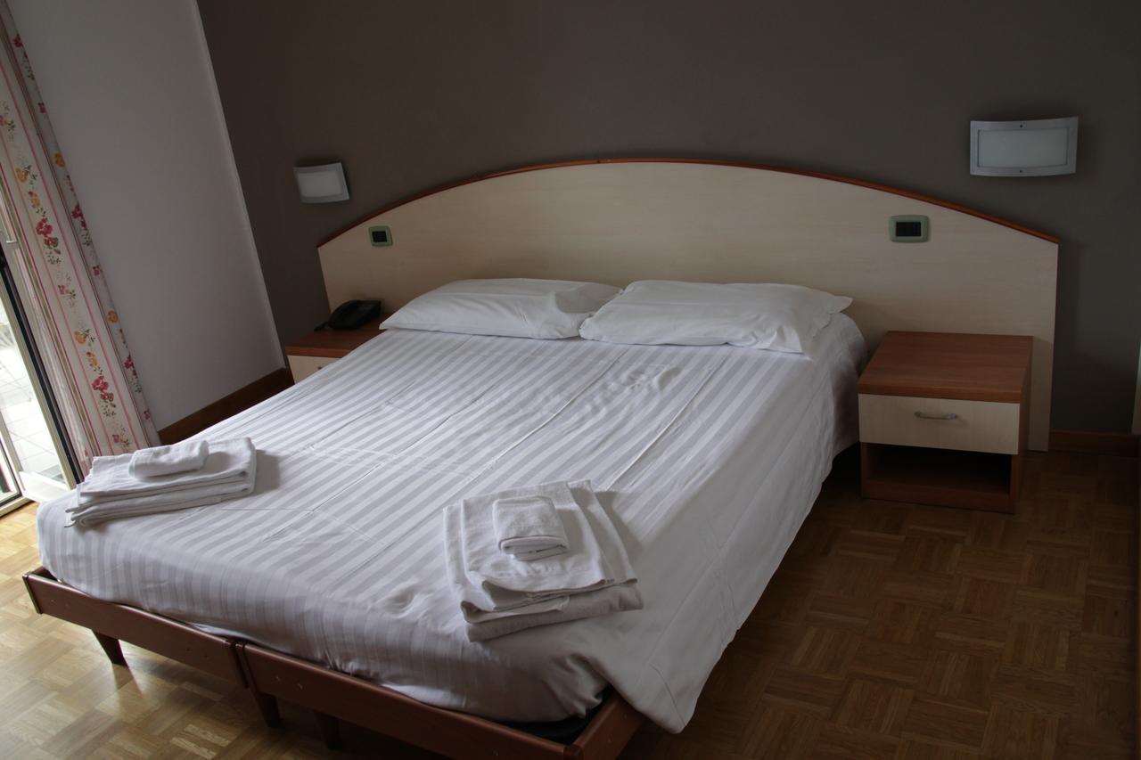 Albergo Da Benedetta Ветралла Экстерьер фото